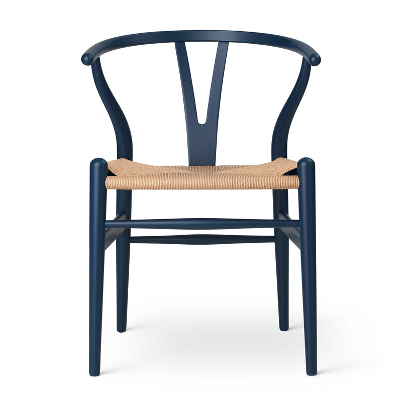 Carl Hansen - CH24 Wishbone Chair | Buche soft blue