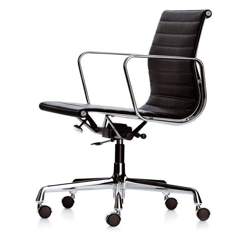 Vitra - Aluminium Chair EA 117 Bürodrehstuhl | glanzchrom