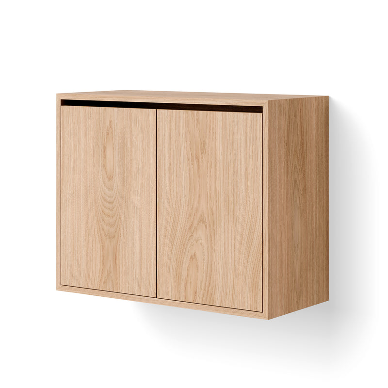 New Works - Hängeschrank mit Türen | Eiche / hoch
