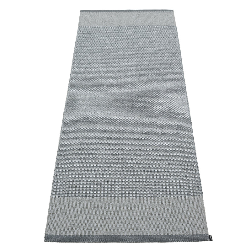 Pappelina - Edit Teppich | 70 x 200 cm / granit/grey metallic