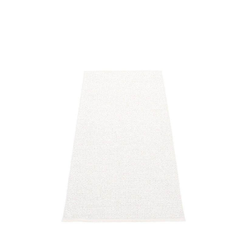Pappelina - Svea Teppich (70 cm) | 70 x 160 cm / white metallic/white