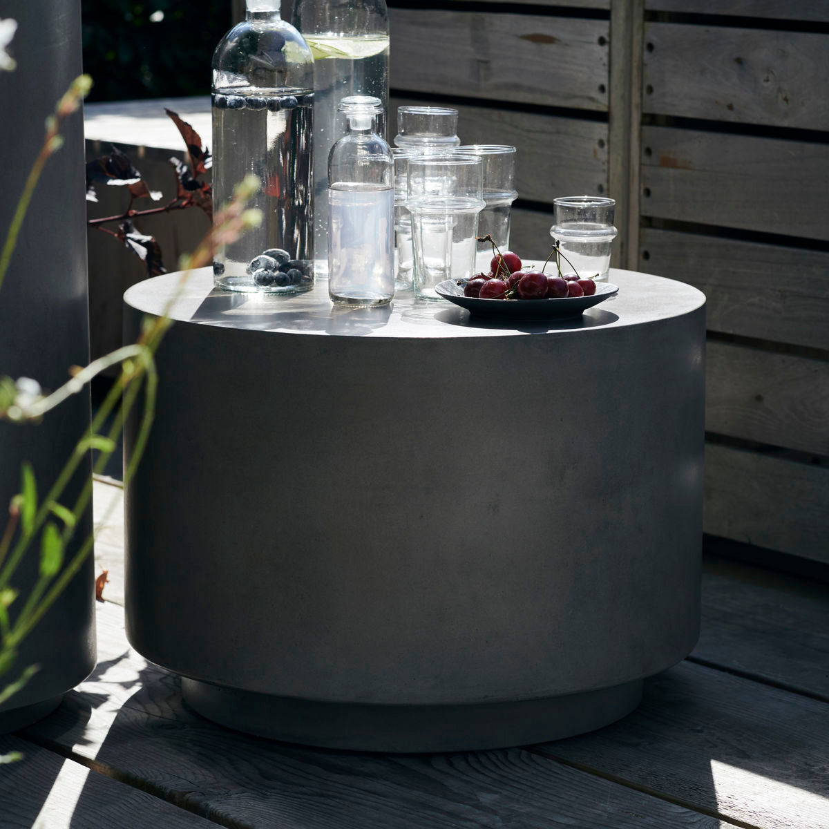 House Doctor - Out Beton Beistelltisch | H 35 cm