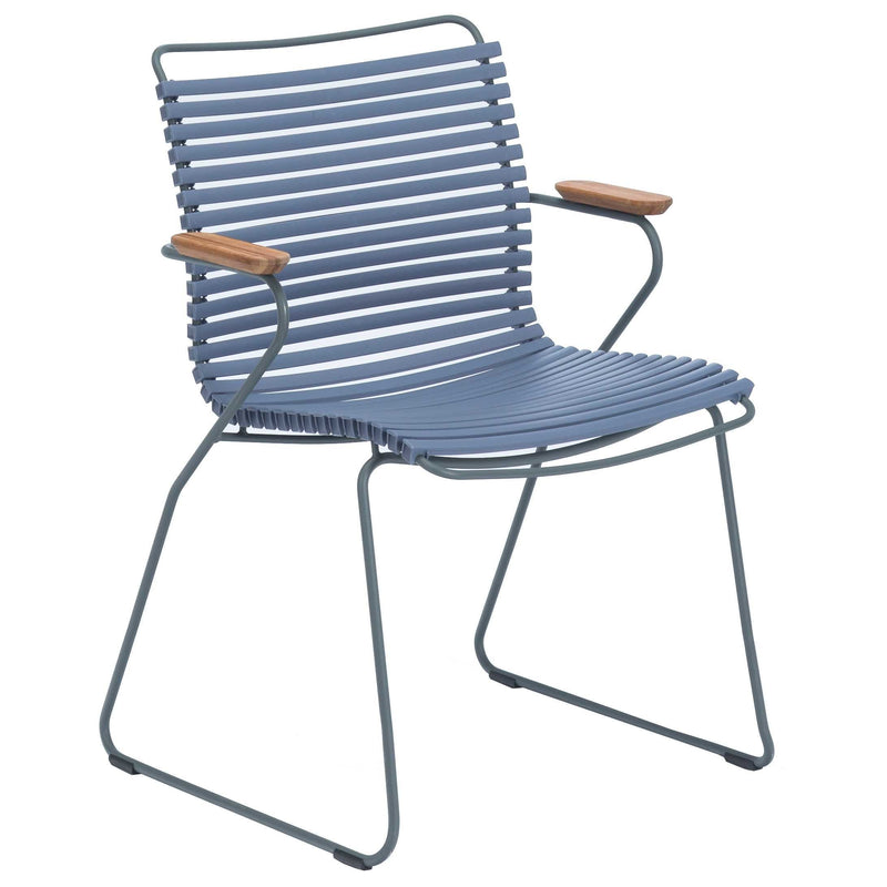 HOUE - CLICK Outdoor Dining Armlehnstuhl mit niedriger Lehne | taubenblau