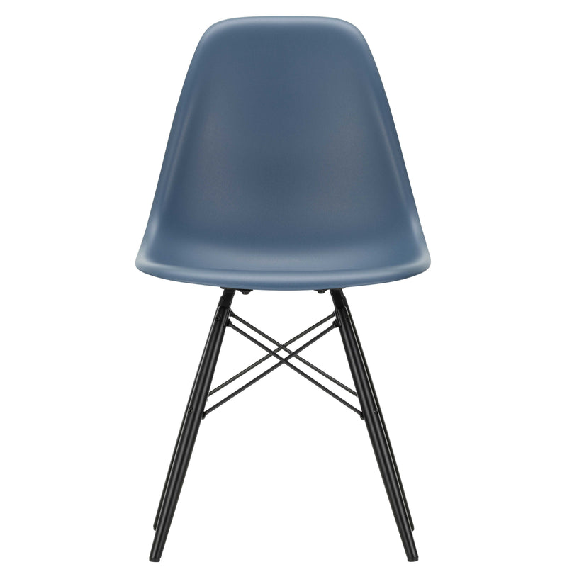 Vitra - Eames Plastic Side Chair DSW RE | meerblau RE / Ahorn schwarz