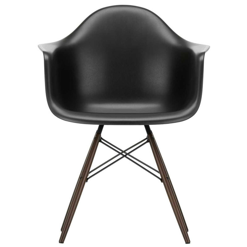 Vitra - Eames Plastic Armchair DAW RE | tiefschwarz RE / Ahorn dunkel 
