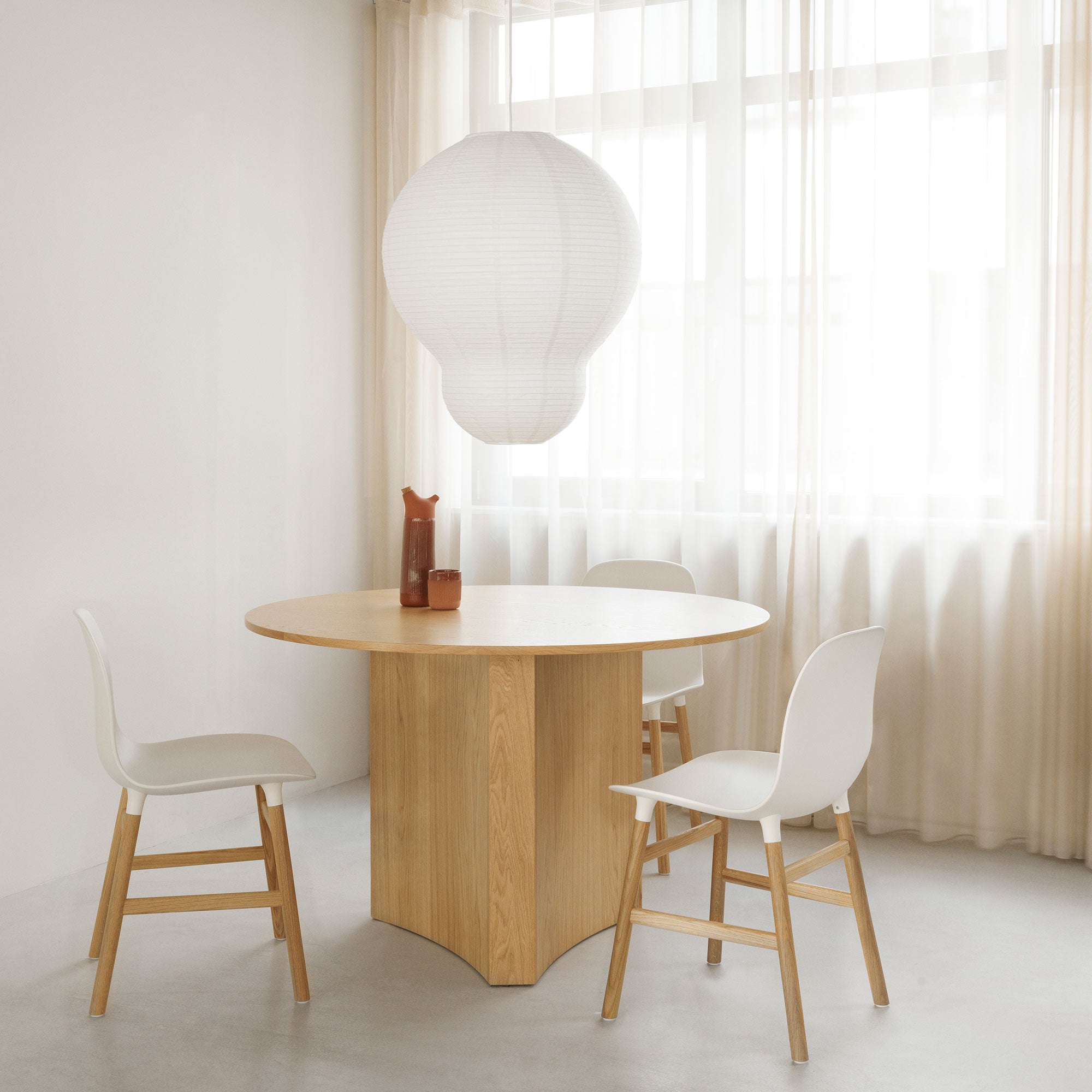 Normann Copenhagen - Form Chair (Holz) | weiß / Eiche