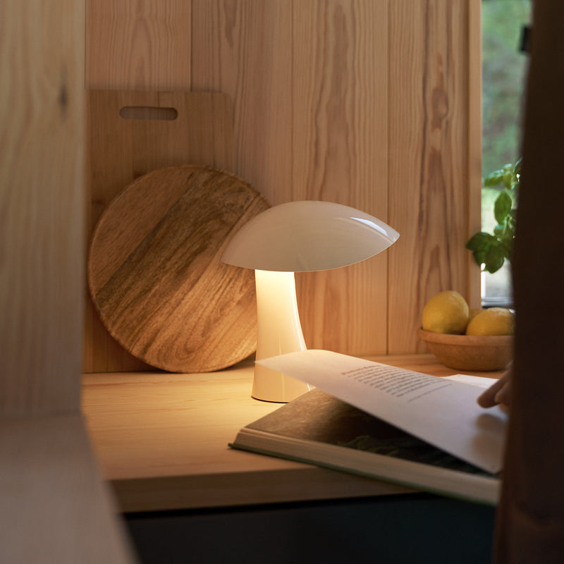 Louis Poulsen - Rumee 220 Portable Akku LED-Tischleuchte