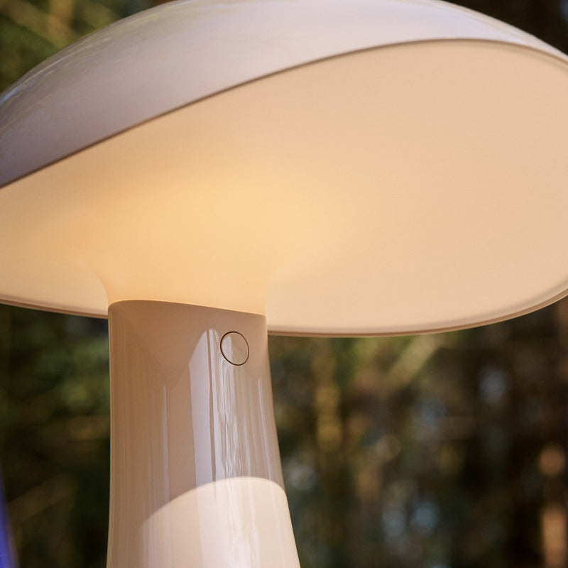 Louis Poulsen - Rumee 220 Portable Akku LED-Tischleuchte