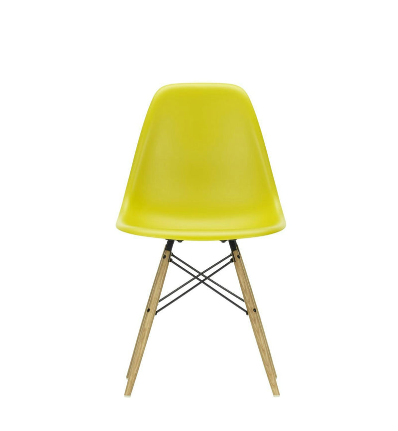 Vitra - Eames Plastic Side Chair DSW RE | senf RE / Esche honigfarben