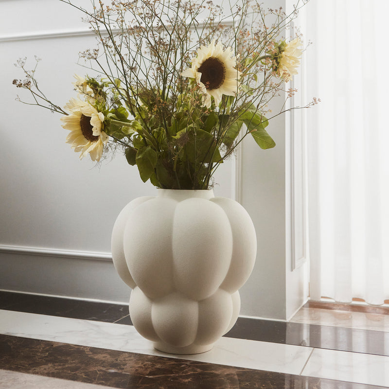 AYTM - UVA Vase