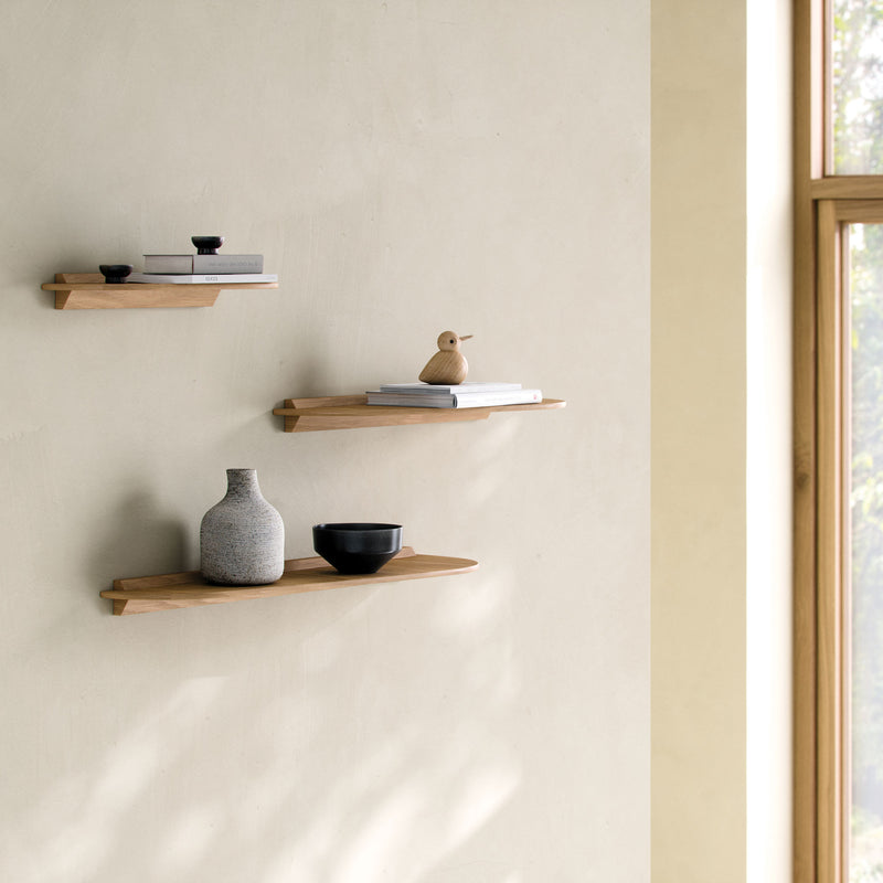 Andersen Furniture - Wandablage | 59 x 25 cm / Esche geräuchert/geölt