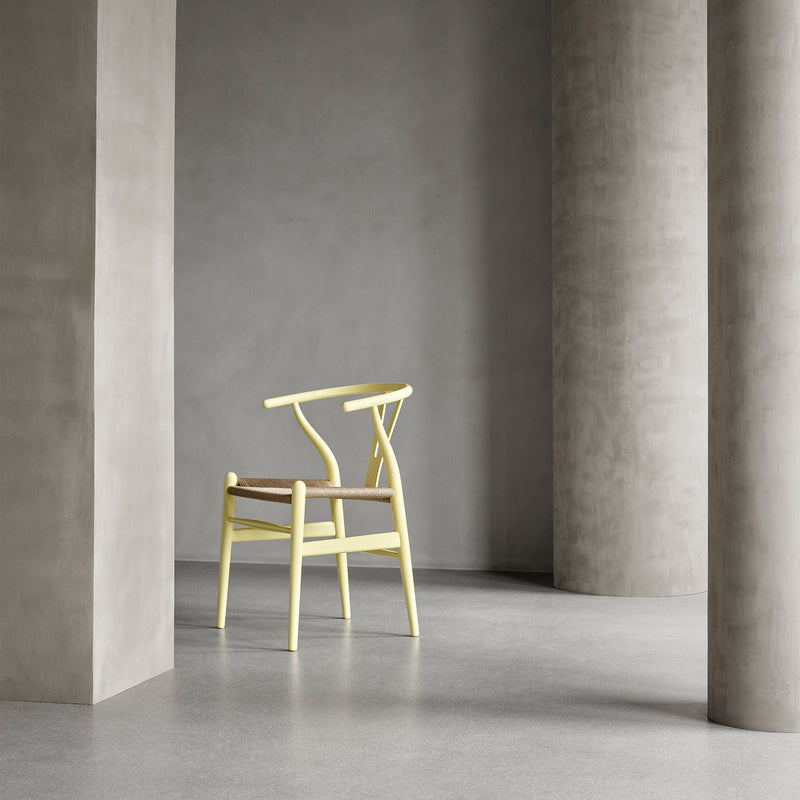 Carl Hansen - CH24 Wishbone Chair, schwarzes Geflecht