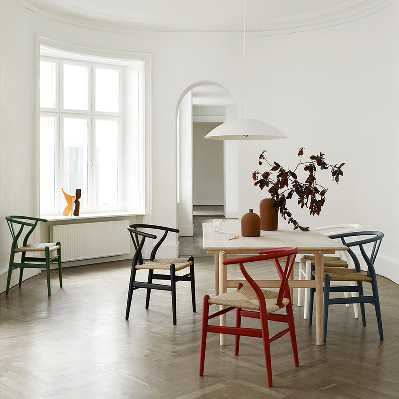 Carl Hansen - CH24 Wishbone Chair, schwarzes Geflecht