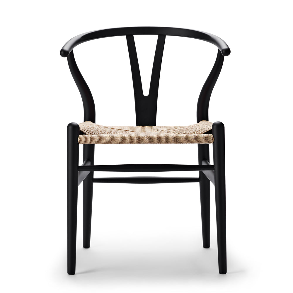 Carl Hansen - CH24 Wishbone Chair | Buche soft black
