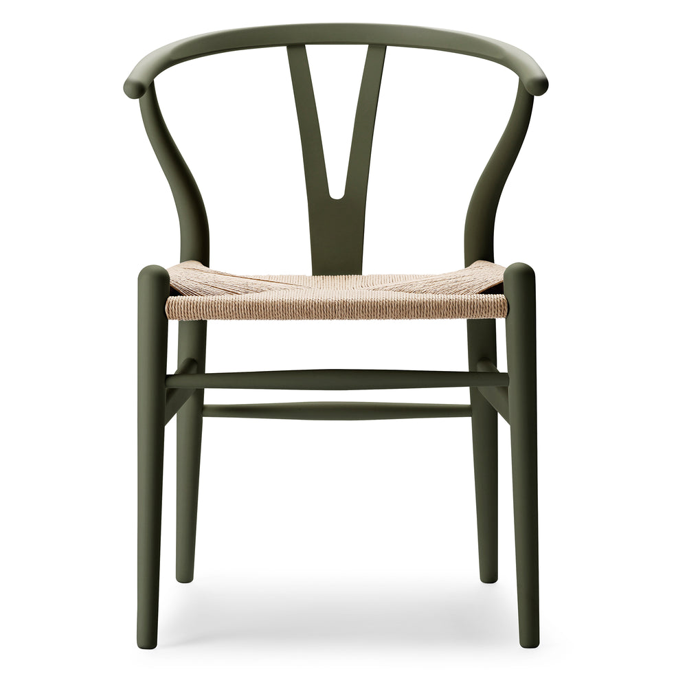 Carl Hansen - CH24 Soft Wishbone Chair Ilse Crawford | seaweed