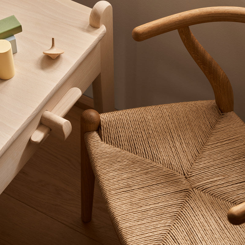 Carl Hansen - Kinderstuhl CH24 Wishbone