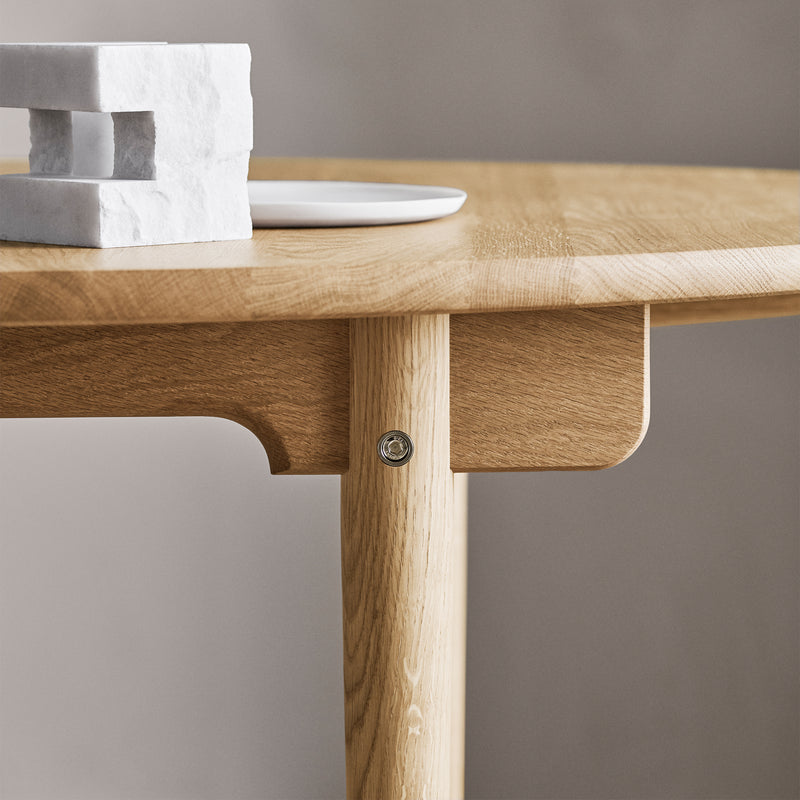Carl Hansen - CH338 ausziehbarer Esstisch