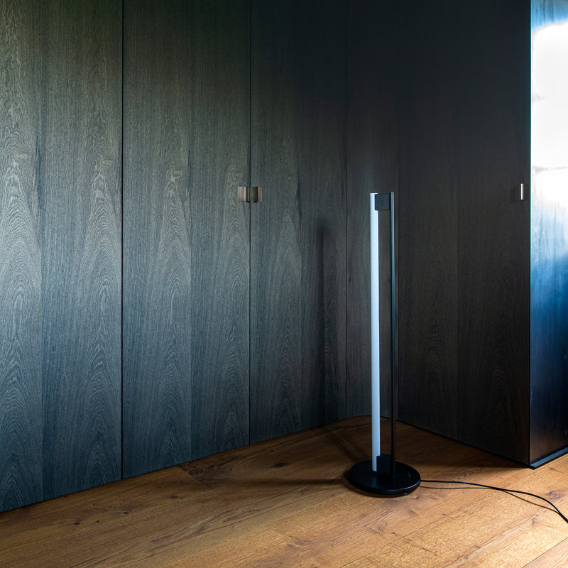 ClassiCon - Tube Light LED Stehleuchte
