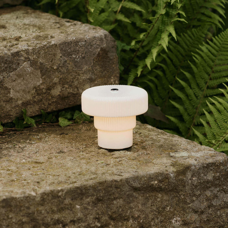 Ferm Living - Ripple LED Akku-Leuchte