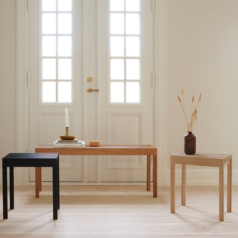 Form &amp; Refine - Lightweight Hocker