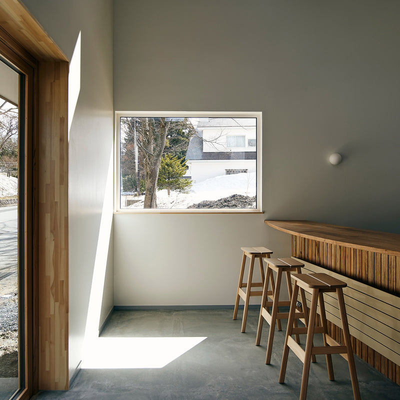 Form &amp; Refine - Angle Barhocker