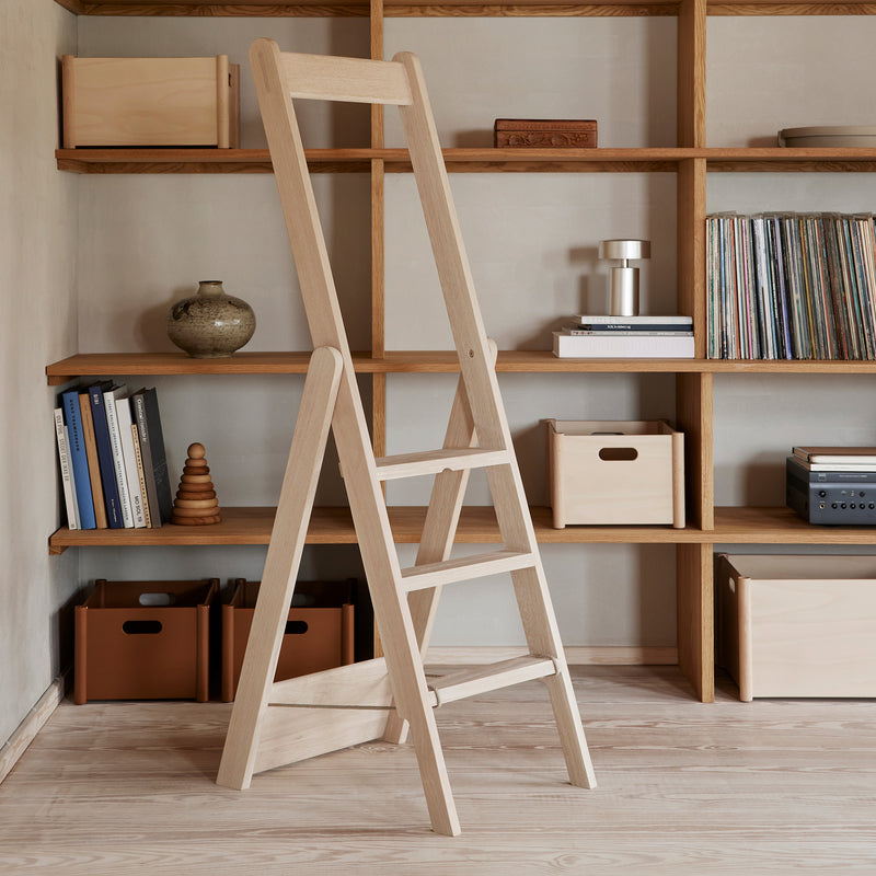 Form &amp; Refine - Pillar Storage Box M