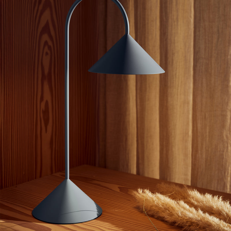 Frandsen - Grasp LED Akku-Stehleuchte | H 47 cm / skyway blue
