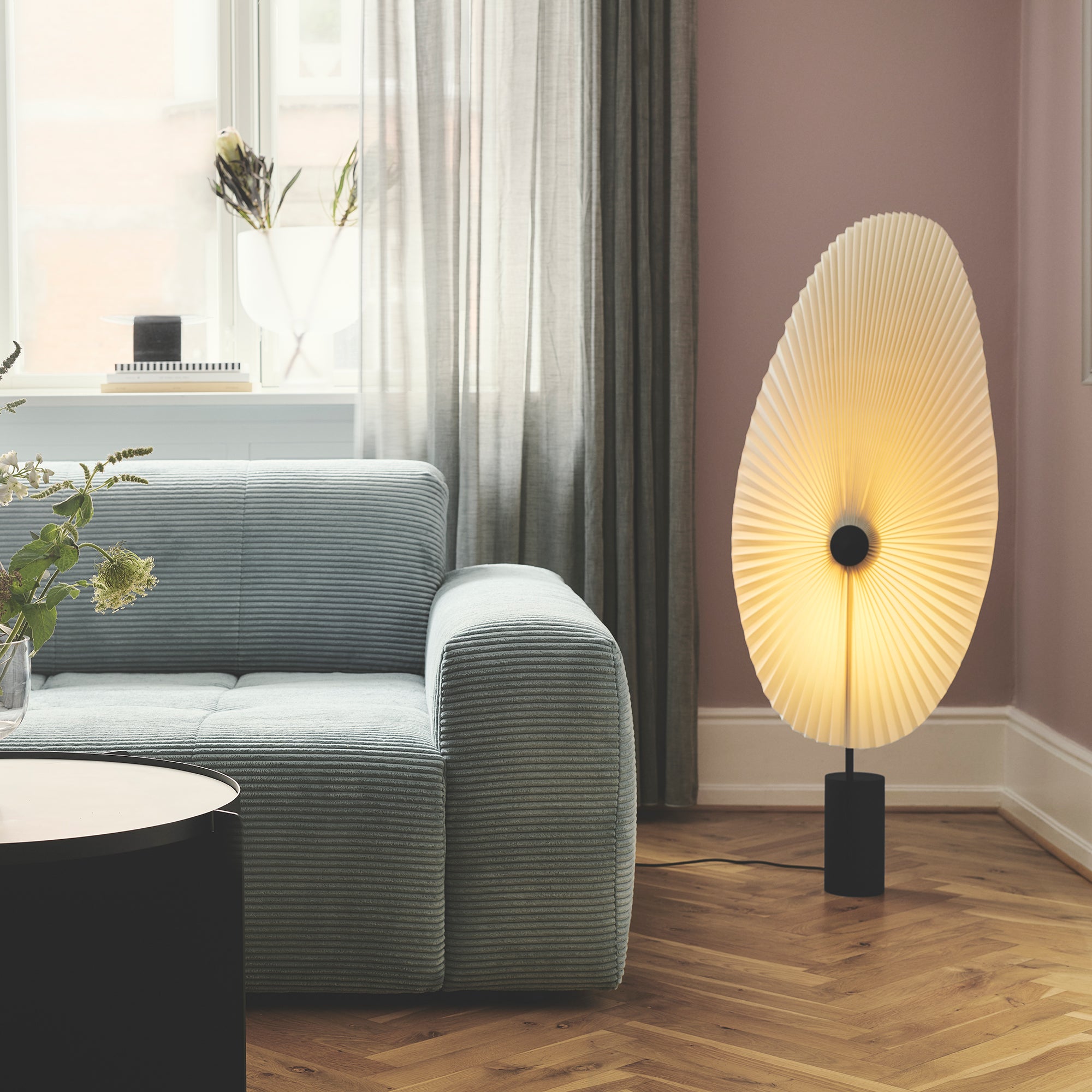 Gejst - Liris LED-Stehleuchte | schwarz