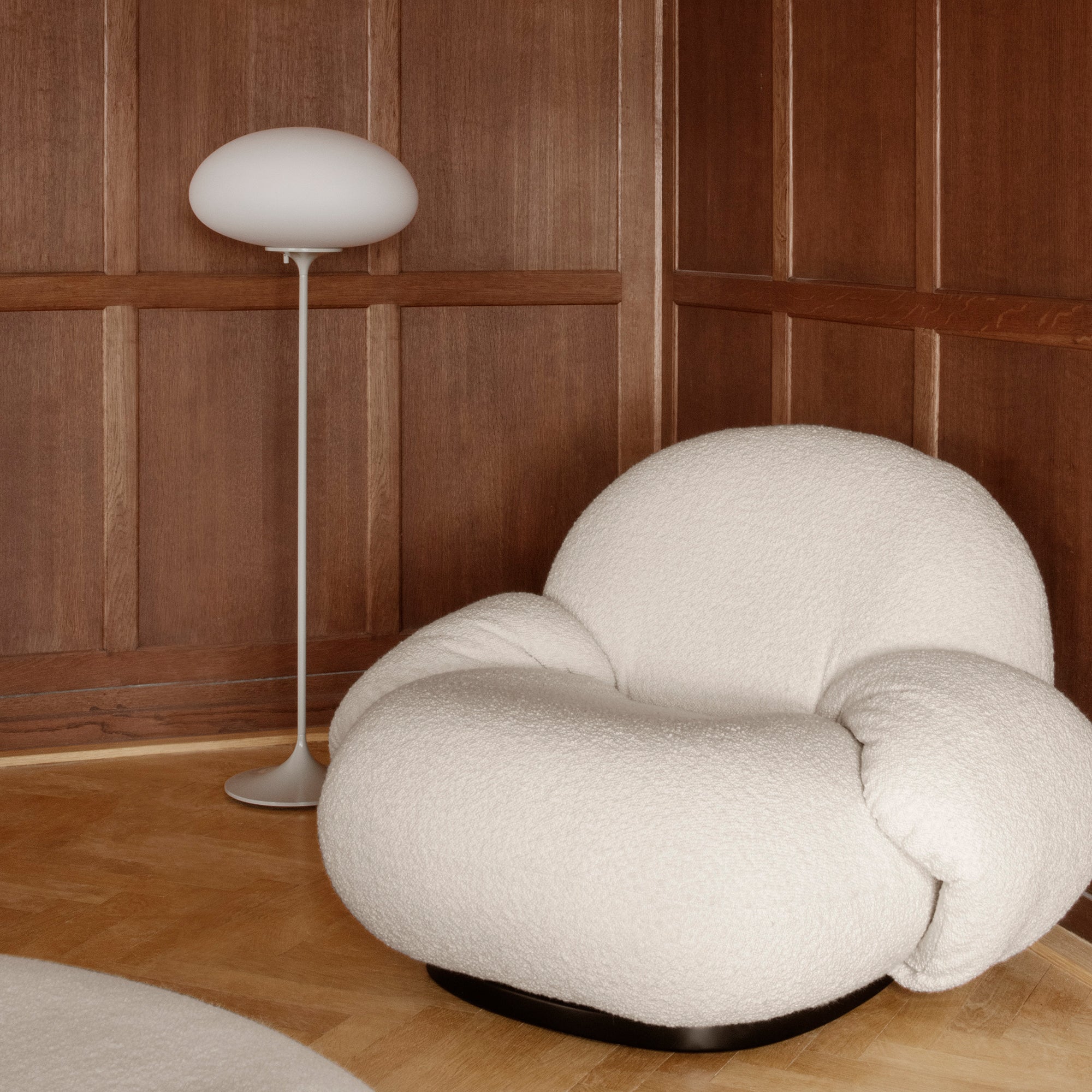 Gubi - Stemlite Stehleuchte | H 110 cm / pebble grey