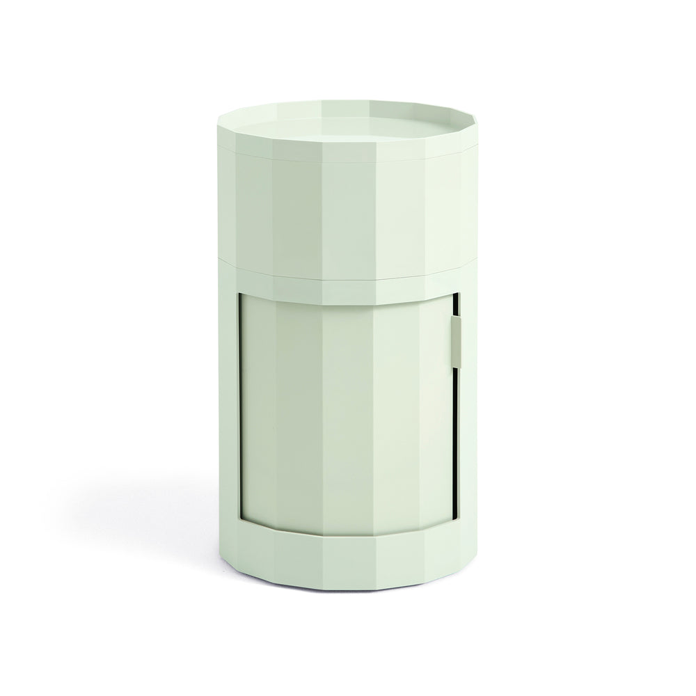 HAY - Facet Cabinet mit Füßen und Rollen | hoch / soft mint