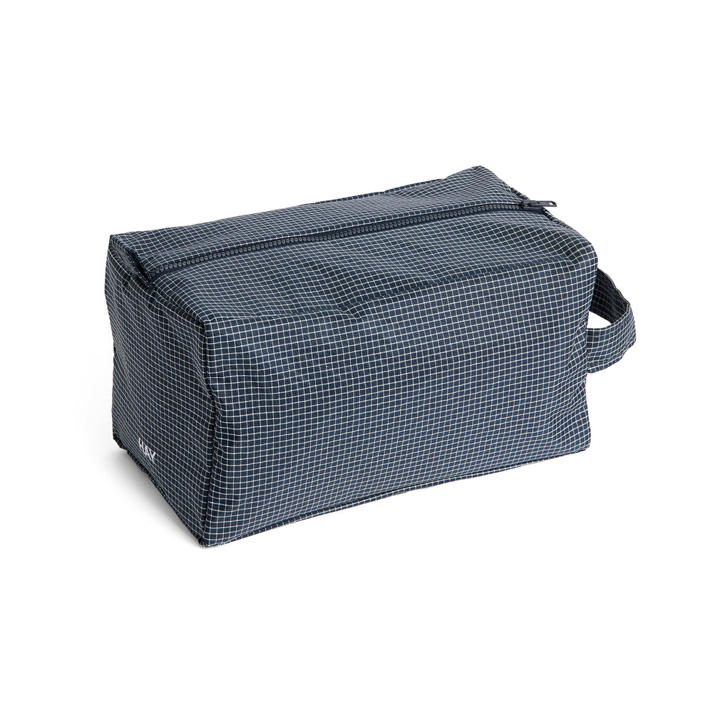 HAY - Grid Wash Bag | dunkelblau