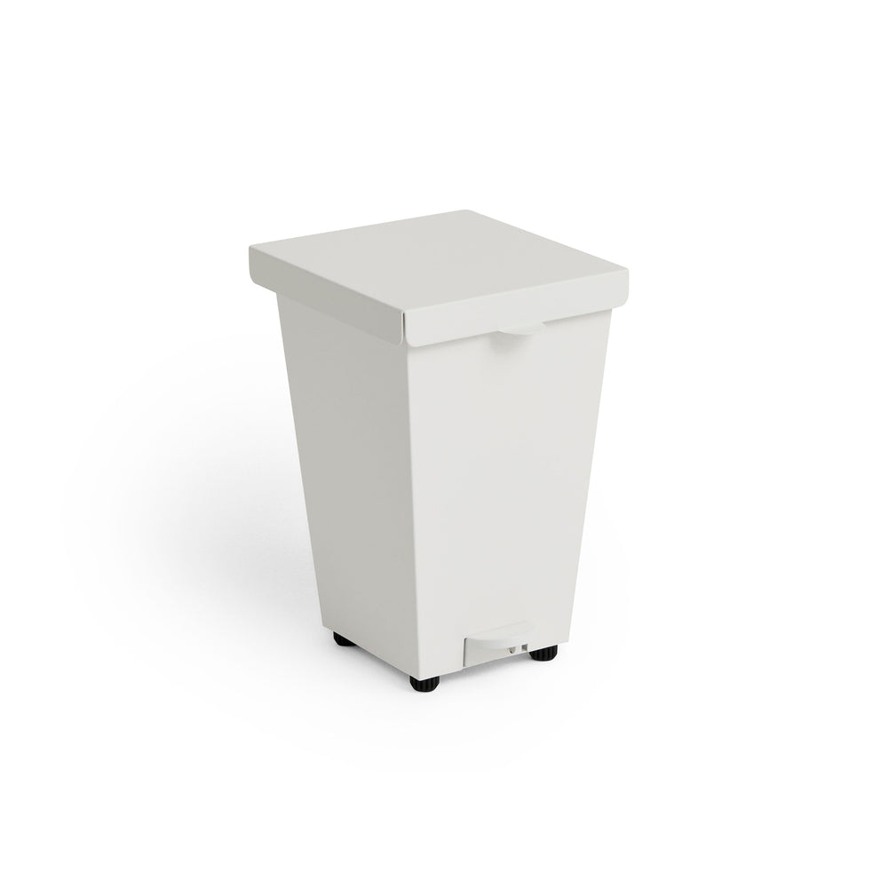 HAY - Loop Mülleimer | 8 l / weiß