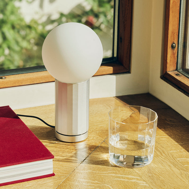 HAY - Turn On LED Tischleuchte