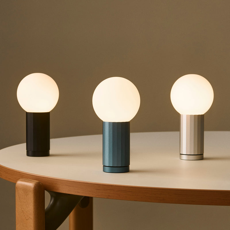 HAY - Turn On LED Tischleuchte