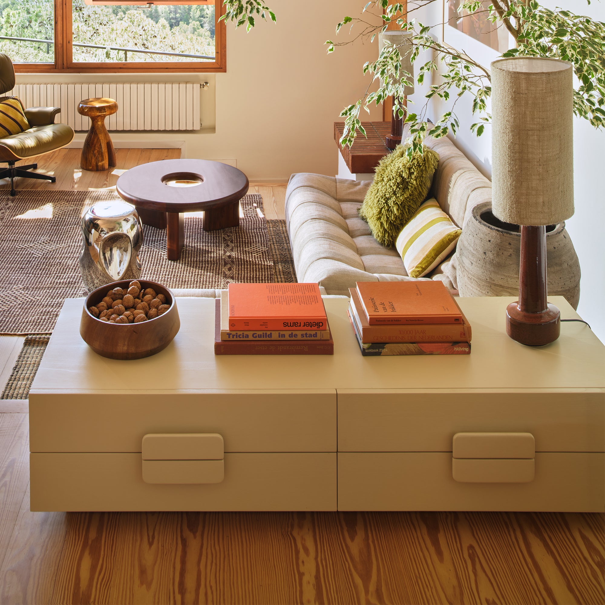 HKliving - Spacious Lowboard | 