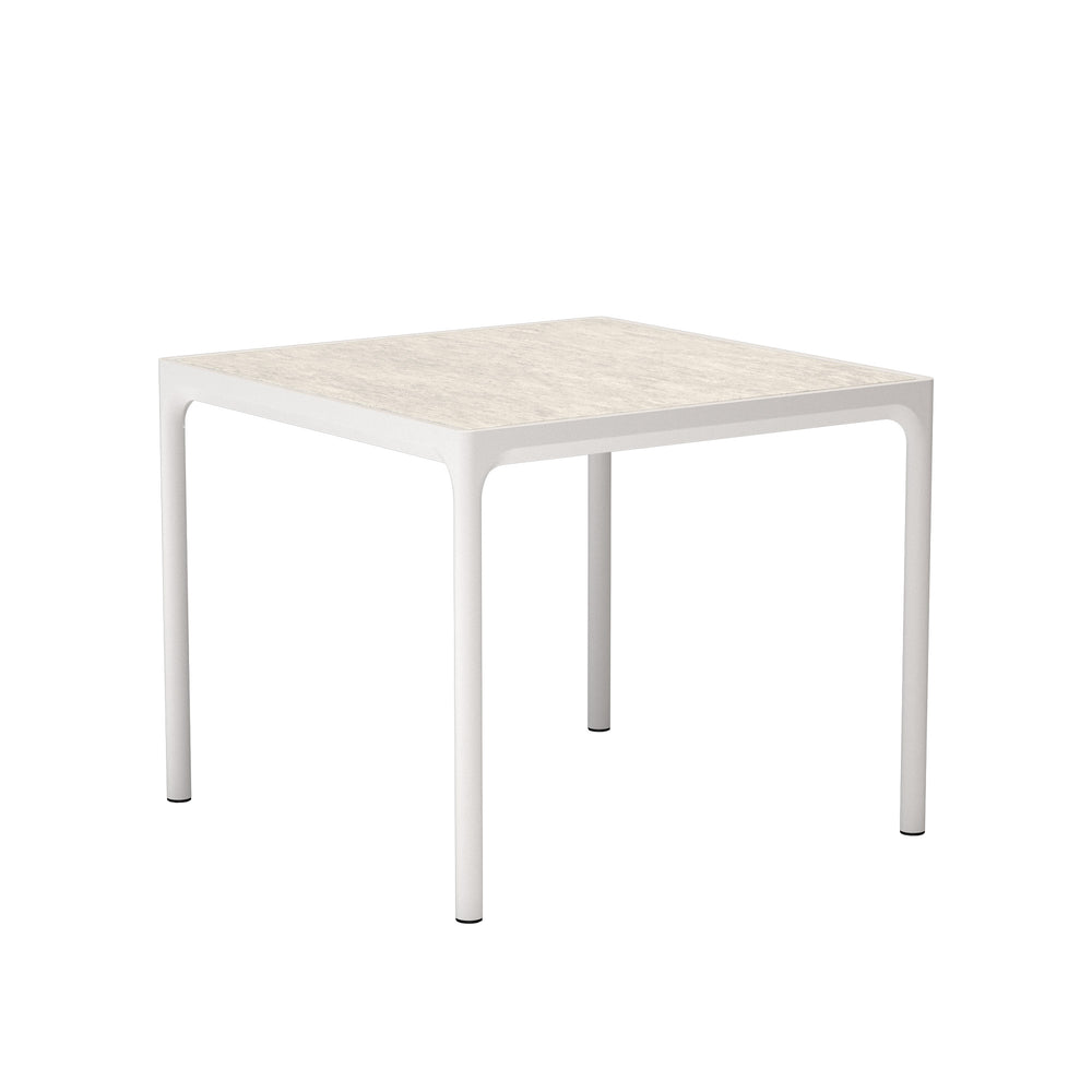 HOUE - FOUR Outdoor Tisch | 90 x 90 cm / muted white/shell