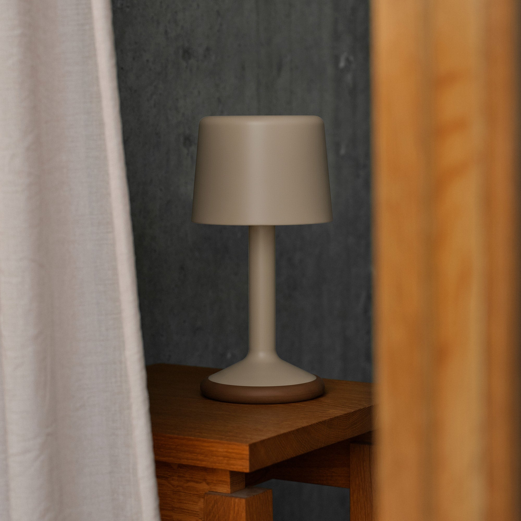HOUE - Luu LED Solar-Akkuleuchte, beige | beige