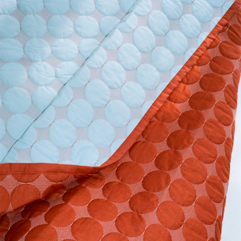 HAY - Mega Dot Tagesdecke
