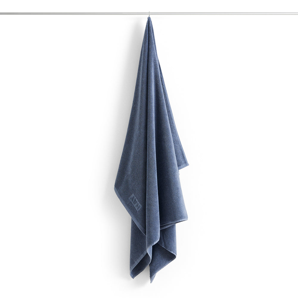 HAY - Mono Badelaken | steel blue