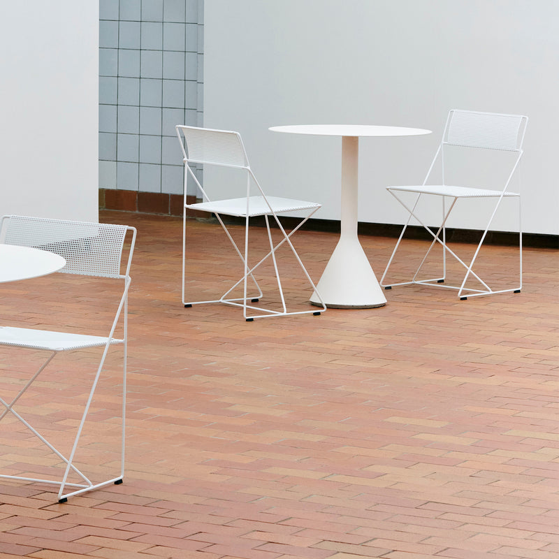 HAY - Palissade Cone Bistrotisch