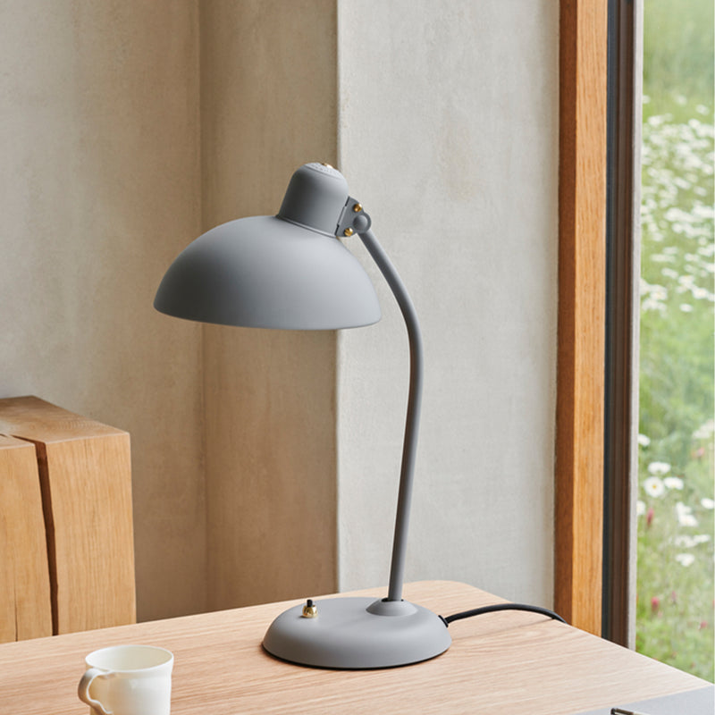 Fritz Hansen - KAISER idell 6556-T Tischleuchte