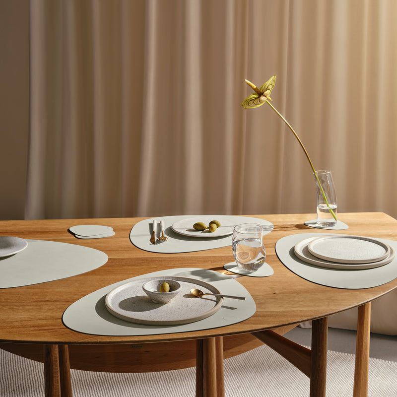 Lind DNA - Tischset Curve M