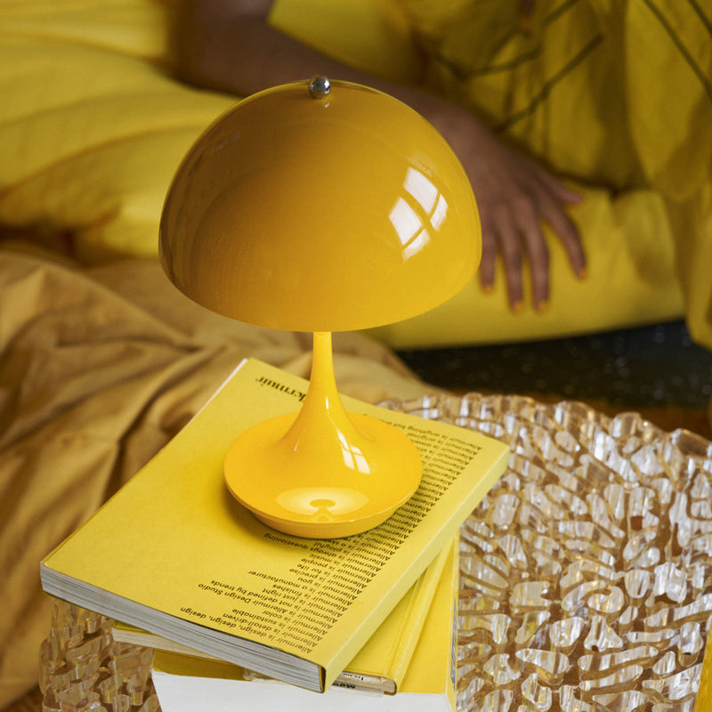 Louis Poulsen - Panthella 160 Portable Akku LED-Tischleuchte | opaque yellow