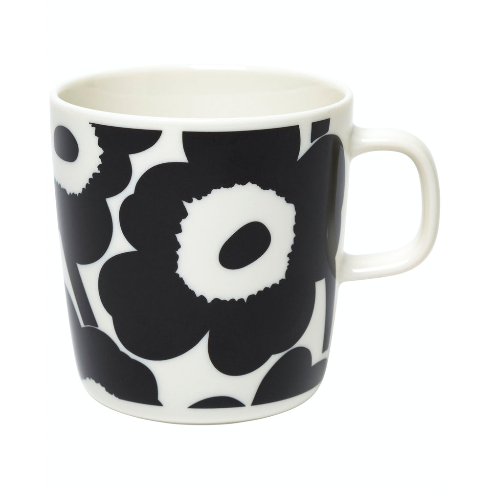 Marimekko - Oiva Unikko Becher mit Henkel | 400 ml / schwarz/weiß