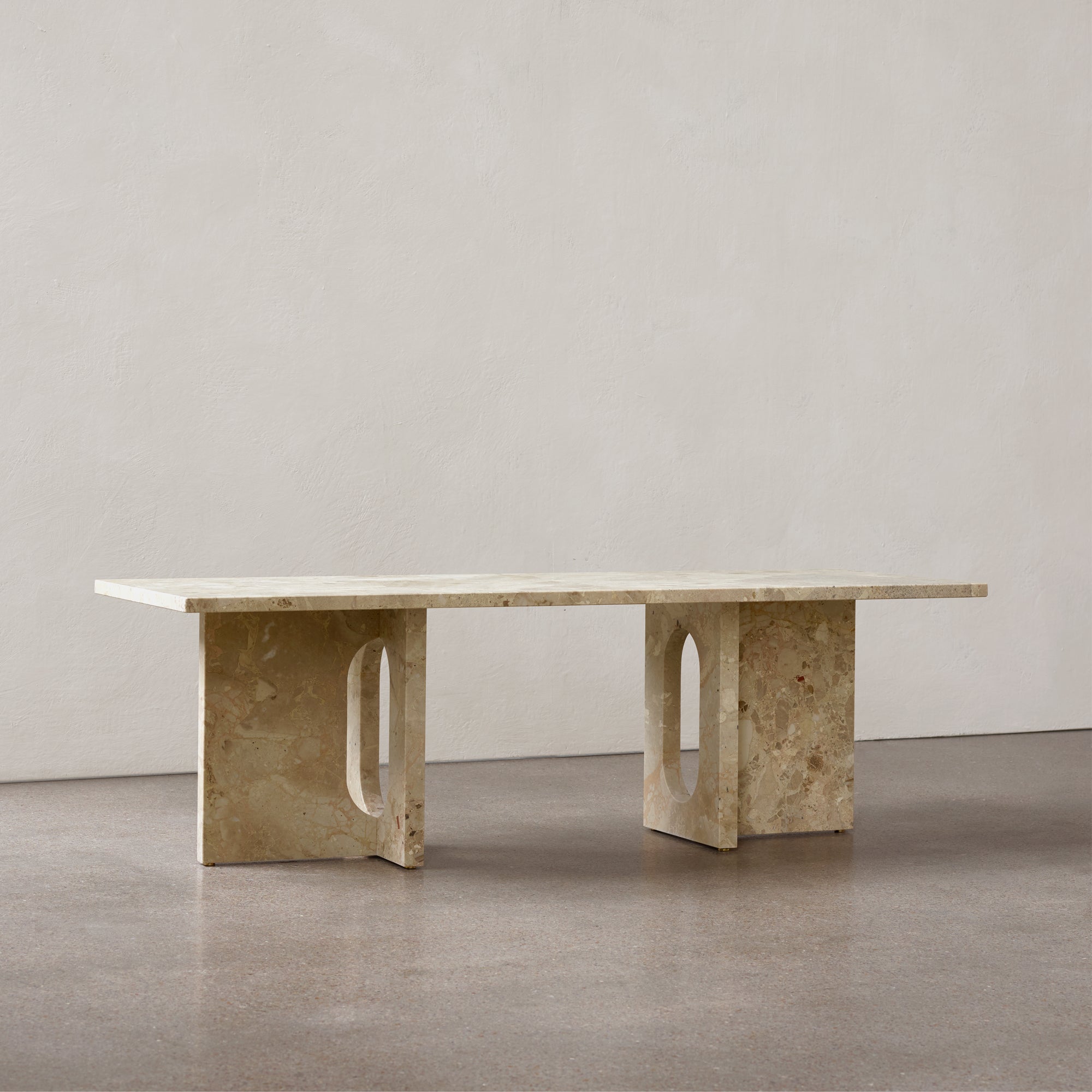 Audo - Androgyne Couchtisch | Kunis Breccia Stein / Kunis Breccia Stein
