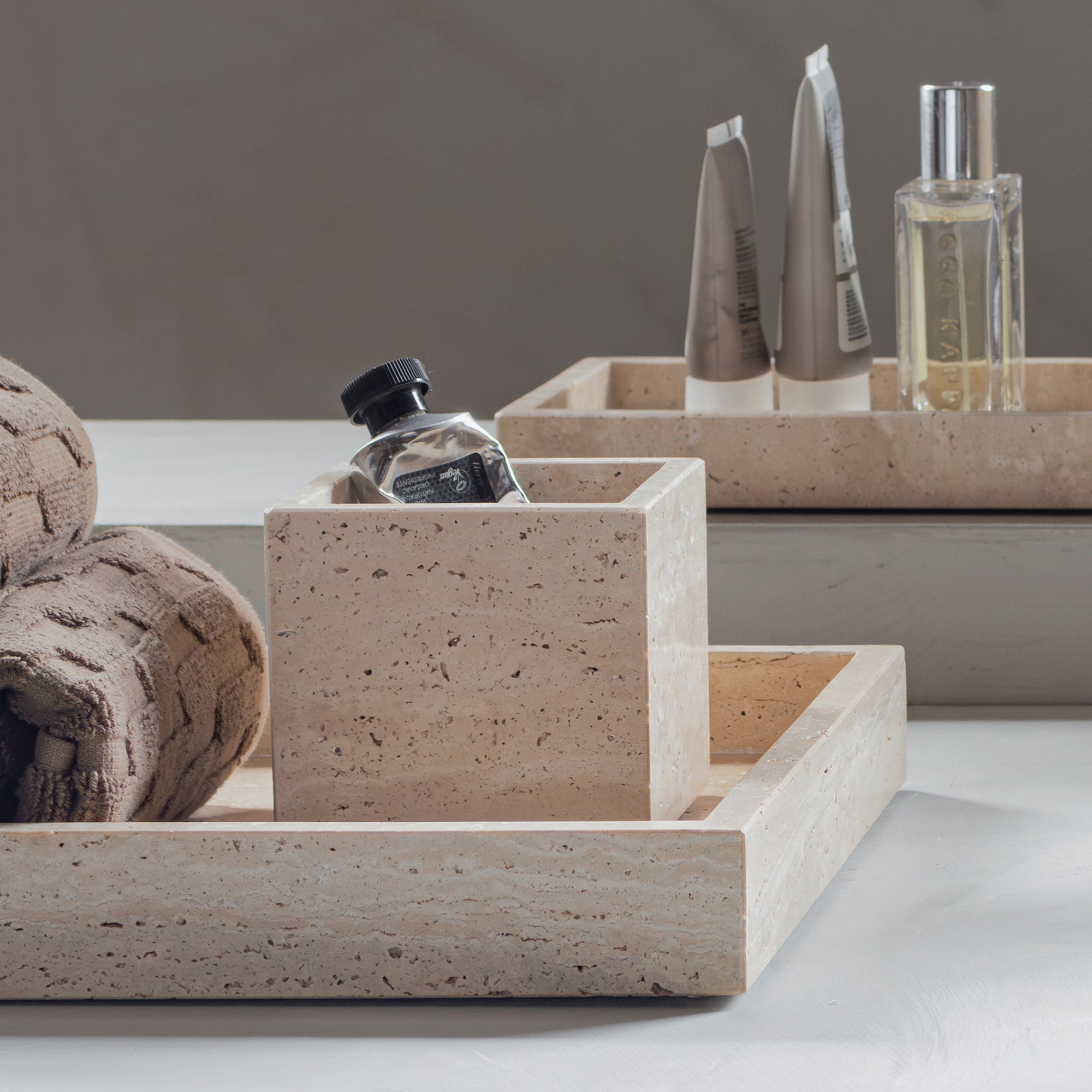 Mette Ditmer - Travertine Cube | 