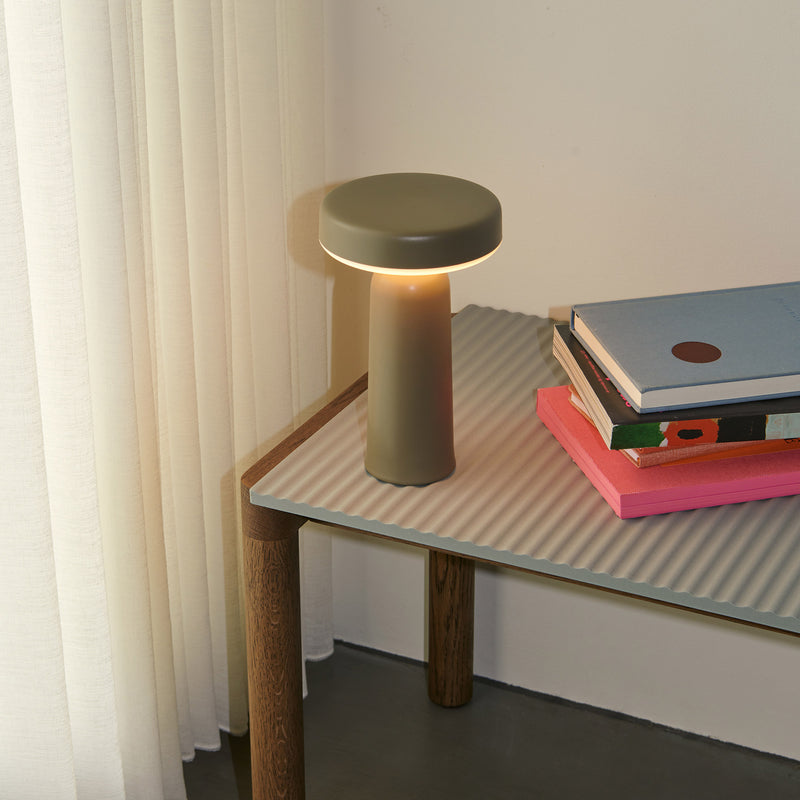 Muuto - Ease Portable LED Outdoor Akkuleuchte