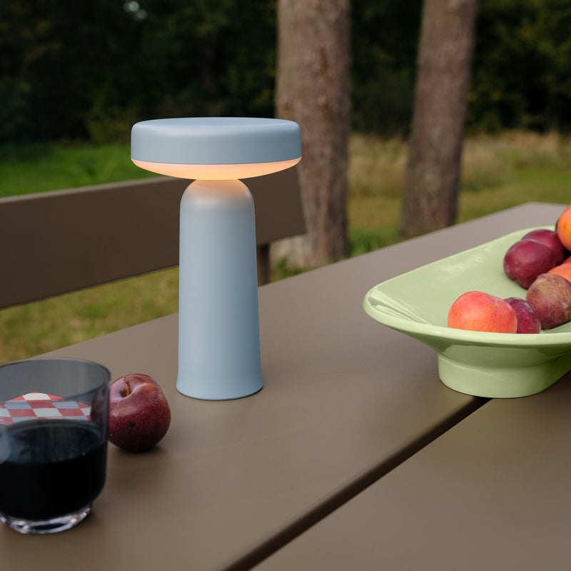 Muuto - Ease Portable LED Outdoor Akkuleuchte
