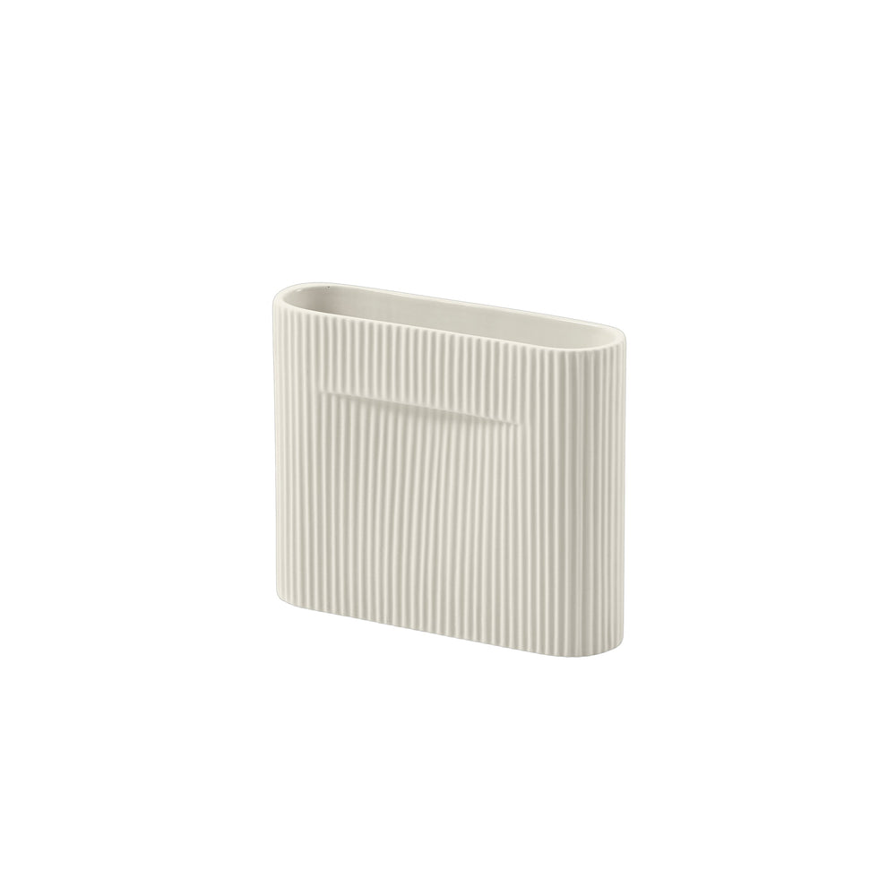 Muuto - Ridge Vase | H 16,5 cm / off-white