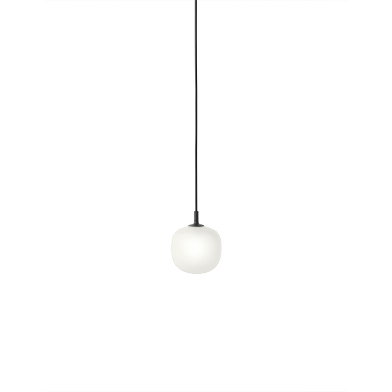 Muuto - Rime Pendelleuchte | Ø 12 cm / schwarz